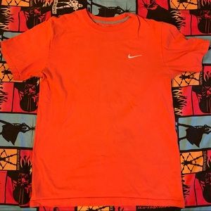 2000s Nike Embroidered Swoosh Tee